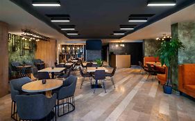 Labirint Boutique Hotel - Central Location